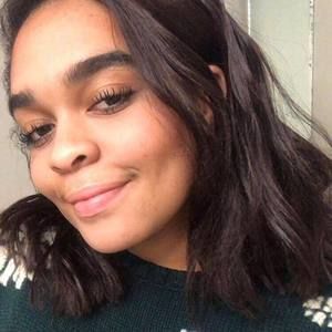 Meet your Posher, Cecilia